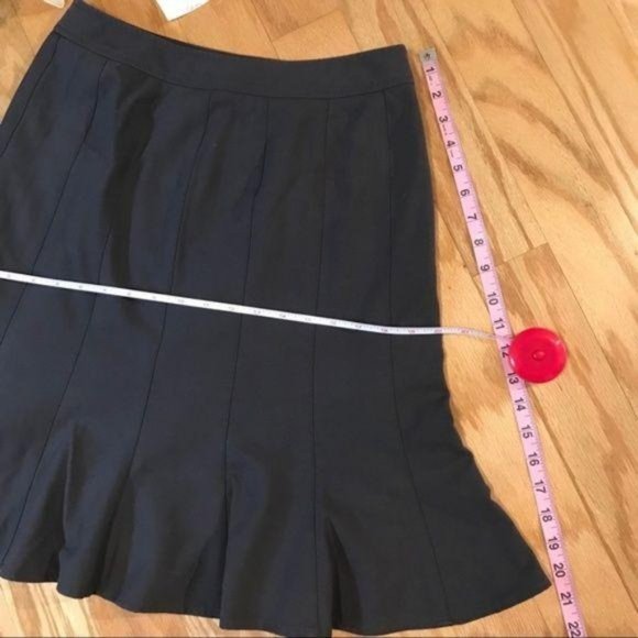 Anne Klein Stretch Gray Pleated Skirt 6P #197 - Picture 3 of 6